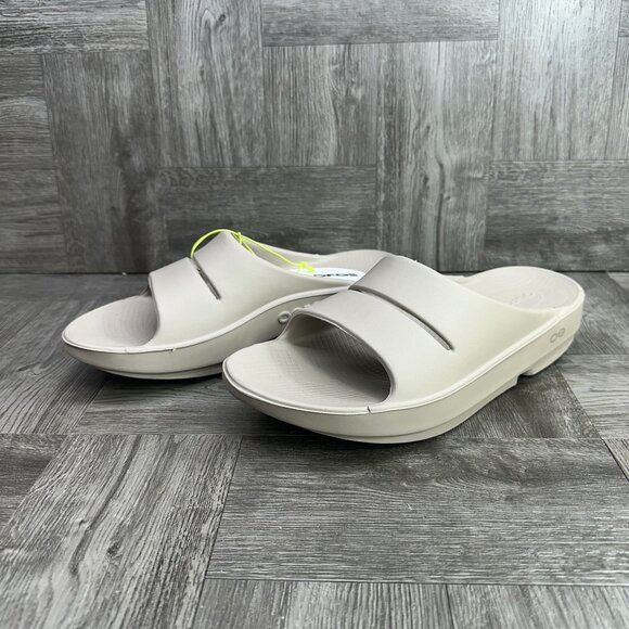 OOFOS NOMAD Women's size 10/EURO 41 Tan Sandals - Picture 4 of 6